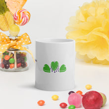 Cargar imagen en el visor de la galería, White glossy mug
